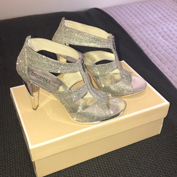 Michael Kors Shoes - Michael Kors Gently worn for one occasion.